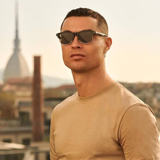 Read more about the article Cristiano Ronaldo Age, Wife, Girlfriends, Goals, Salary and Net Worth 2025