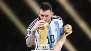 Read more about the article Lionel Messi short biography and 10 interesting facts about Messi